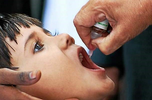 polio child